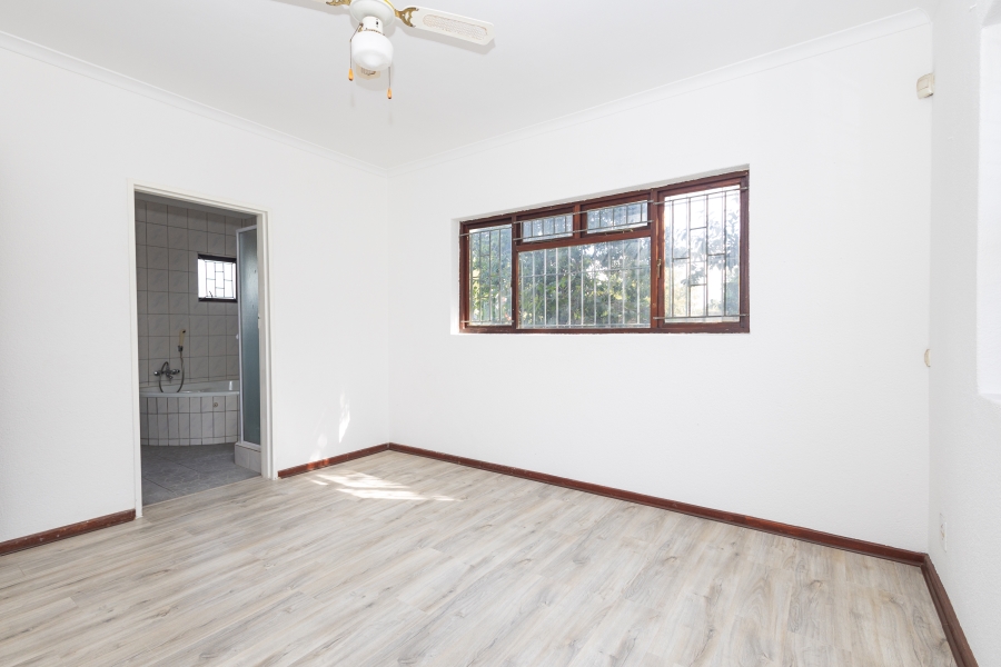 4 Bedroom Property for Sale in Ferndale Western Cape